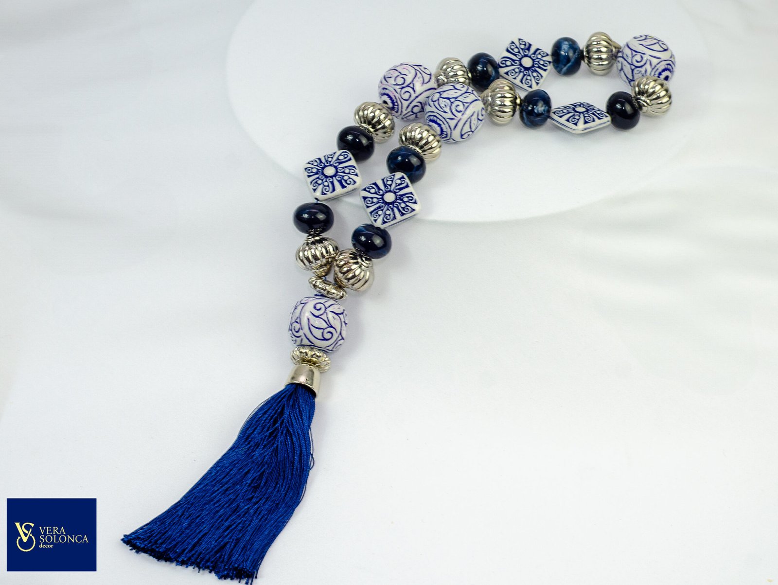 Colar de mesa Grécia