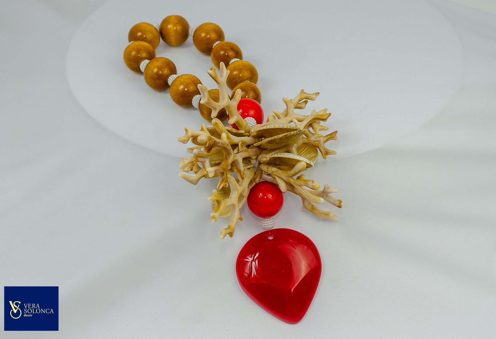 Colar de mesa curto (Necklace)